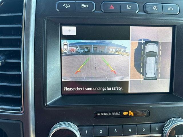 Ford Expedition Platinum 4WD 2021