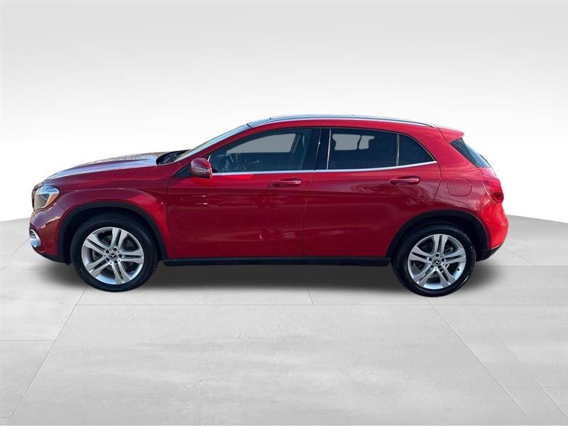 Mercedes-Benz GLA-Class GLA250 4MATIC 2018