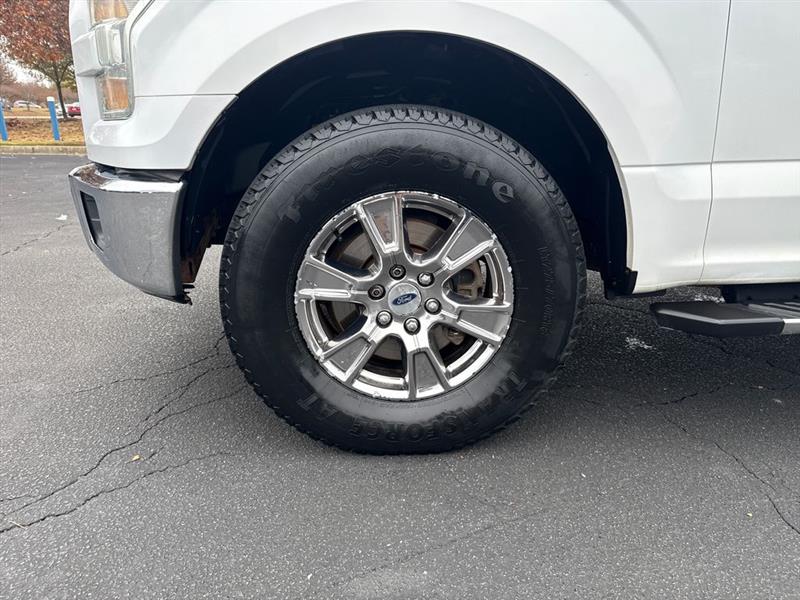 Ford F-150 XL SuperCrew 5.5-ft. Bed 4WD 2015