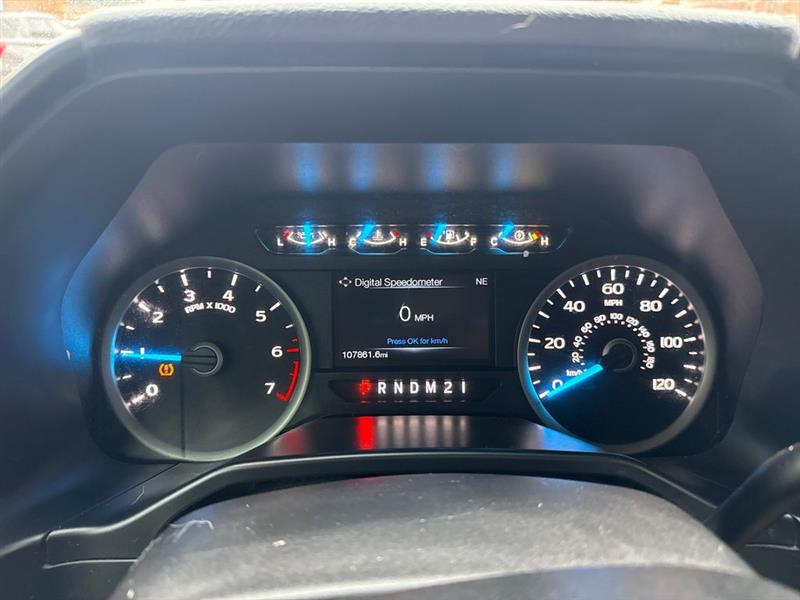 Ford F-150 XL SuperCrew 5.5-ft. Bed 4WD 2015