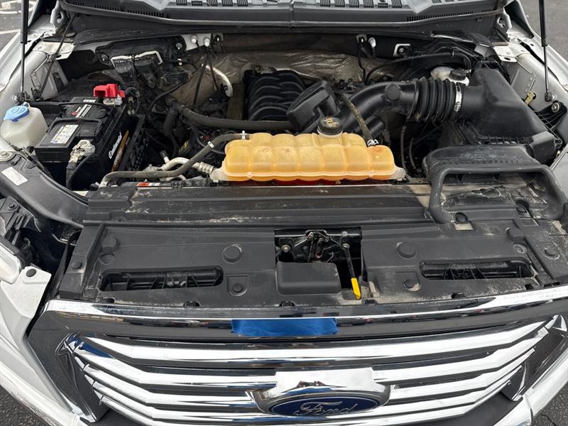 Ford F-150 XL SuperCrew 5.5-ft. Bed 4WD 2015