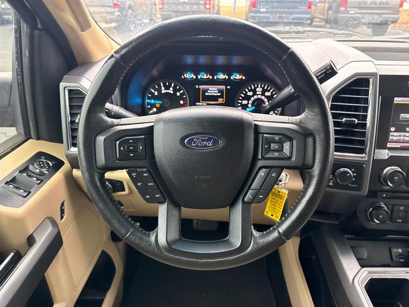 Ford F-150 XL SuperCrew 5.5-ft. Bed 4WD 2015