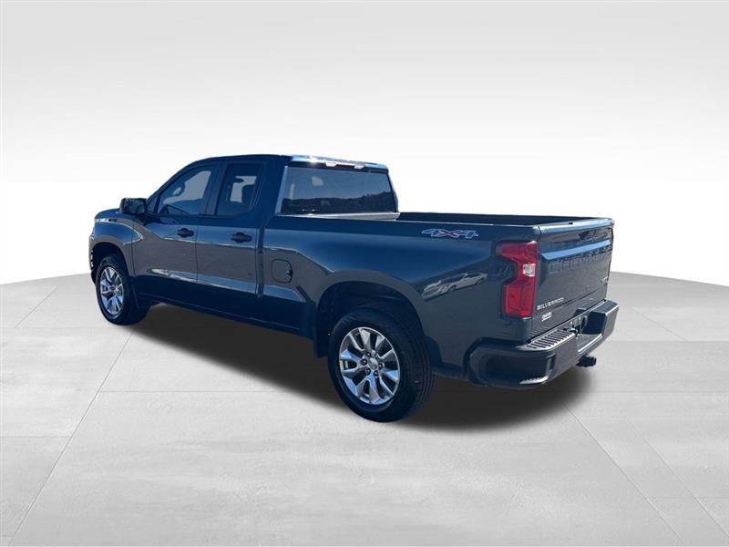 Chevrolet Silverado 1500 Custom Double Cab 4WD 2021