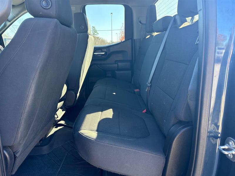 Chevrolet Silverado 1500 Custom Double Cab 4WD 2021