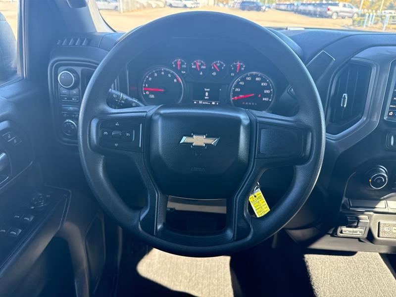 Chevrolet Silverado 1500 Custom Double Cab 4WD 2021