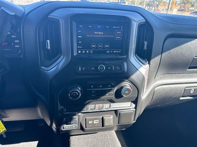 Chevrolet Silverado 1500 Custom Double Cab 4WD 2021