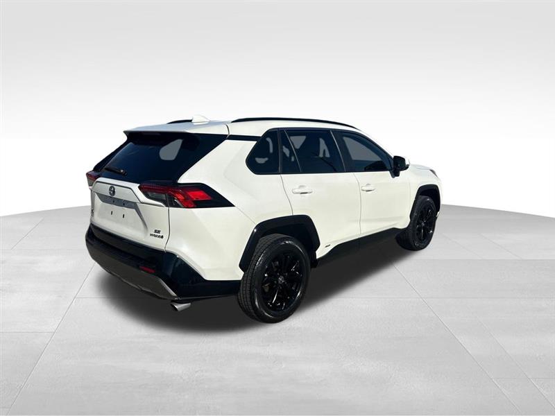 Toyota RAV4 Hybrid SE 2022