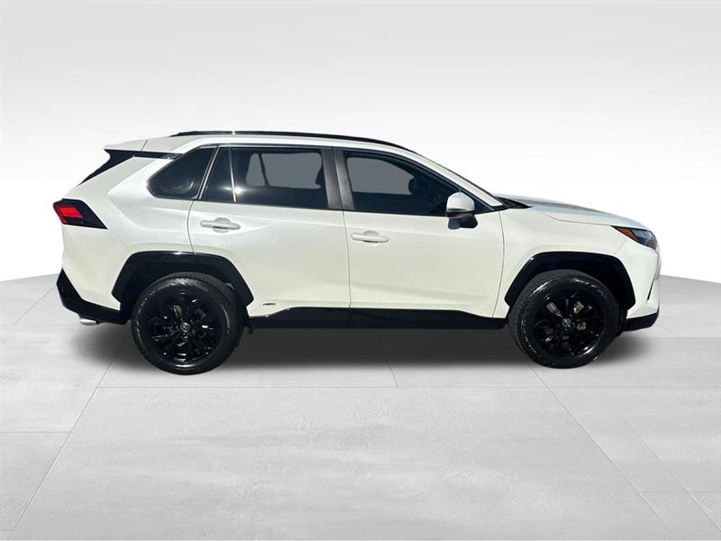 Toyota RAV4 Hybrid SE 2022