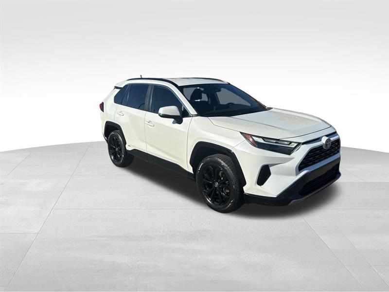 Toyota RAV4 Hybrid SE 2022