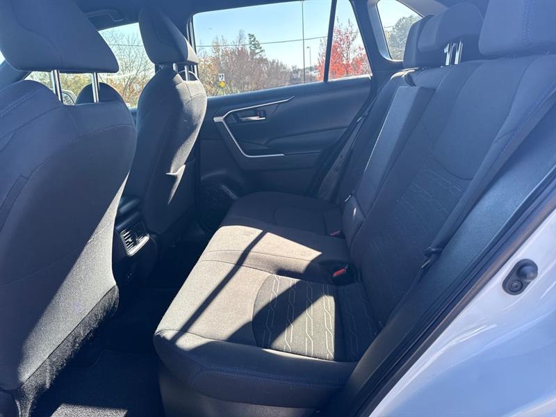 Toyota RAV4 Hybrid SE 2022