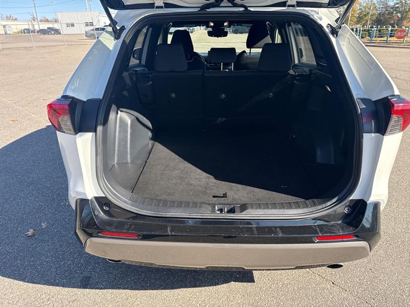 Toyota RAV4 Hybrid SE 2022