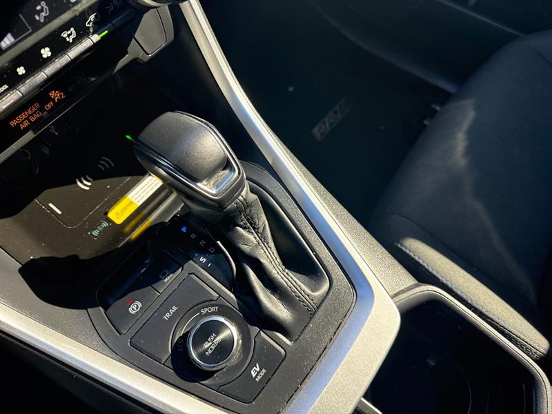 Toyota RAV4 Hybrid SE 2022