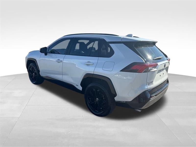 Toyota RAV4 Hybrid SE 2022