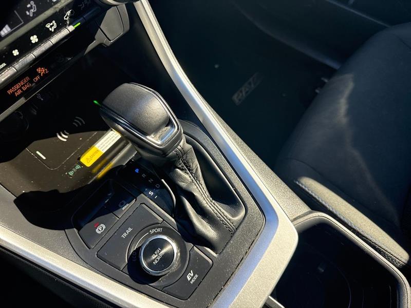 Toyota RAV4 Hybrid SE 2022