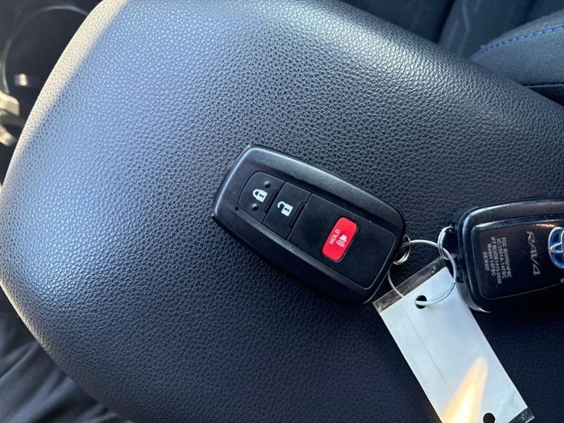 Toyota RAV4 Hybrid SE 2022