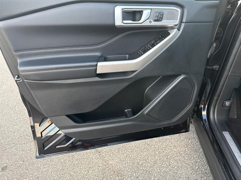 Ford Explorer Limited 2023