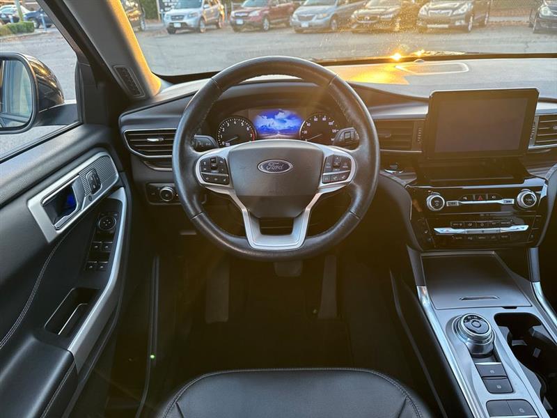 Ford Explorer Limited 2023
