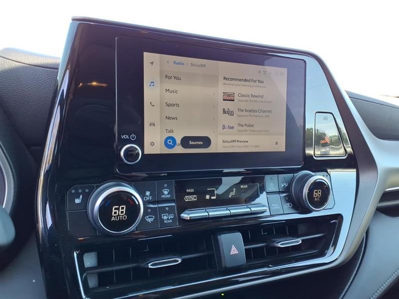 Toyota Highlander Others 2023