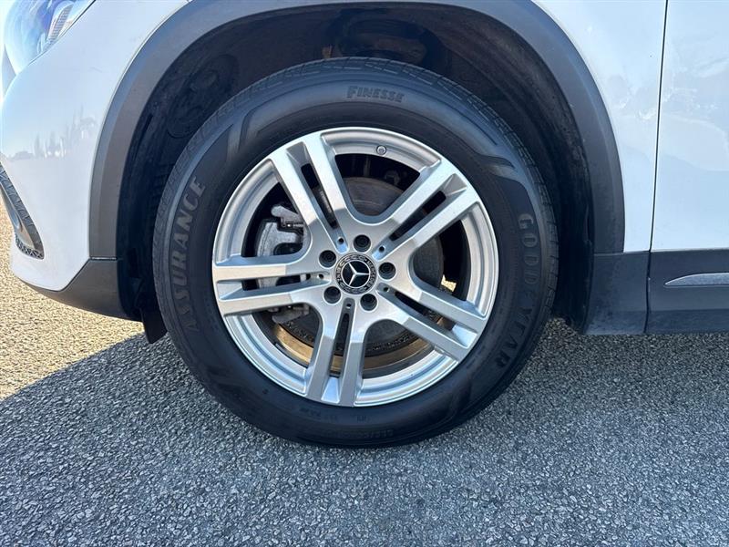 Mercedes-Benz GLA-Class GLA250 4MATIC 2021