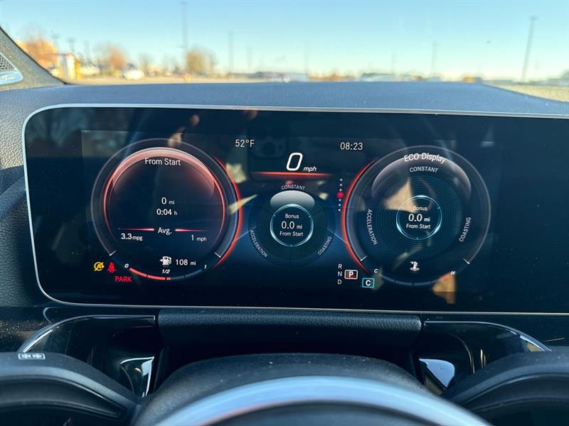 Mercedes-Benz GLA-Class GLA250 4MATIC 2021