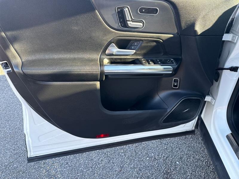 Mercedes-Benz GLA-Class GLA250 4MATIC 2021