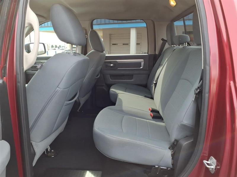 RAM 1500 SLT Crew Cab SWB 4WD 2013