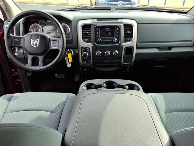 RAM 1500 SLT Crew Cab SWB 4WD 2013