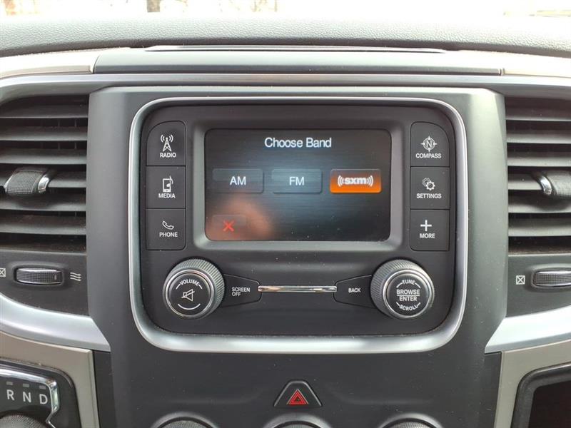 RAM 1500 SLT Crew Cab SWB 4WD 2013