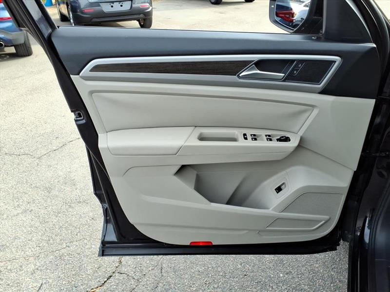 Volkswagen Atlas V6 SE w/Technology 2019