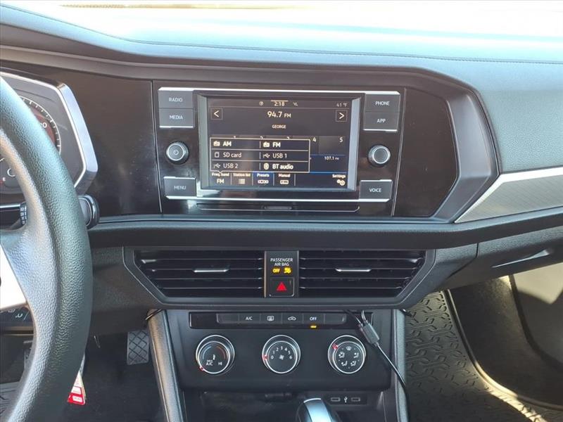 Volkswagen Jetta 1.4T S 8A 2021