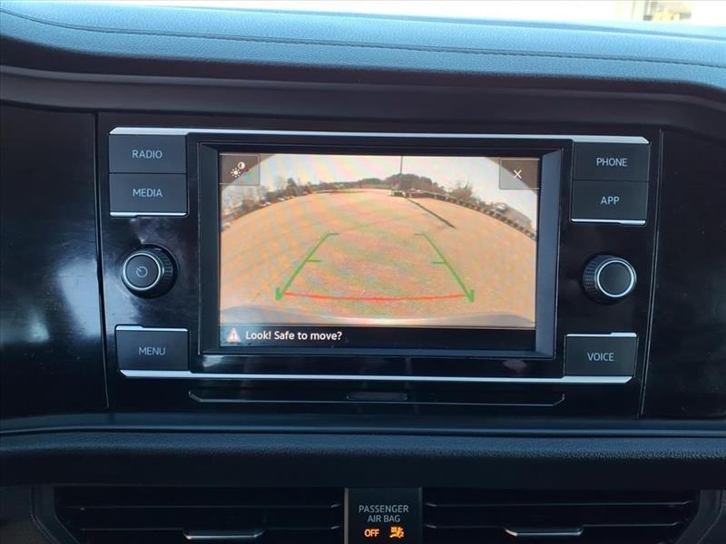 Volkswagen Jetta 1.4T S 8A 2021