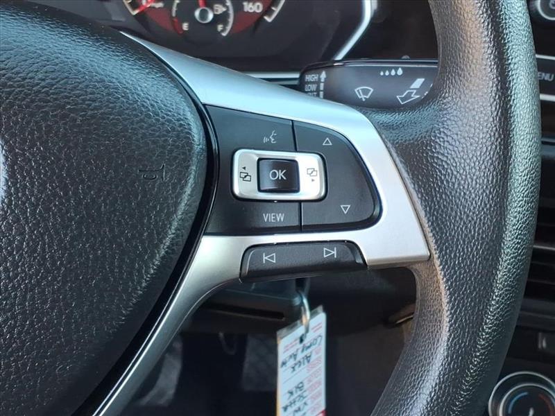 Volkswagen Jetta 1.4T S 8A 2021