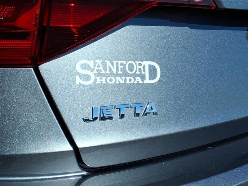 Volkswagen Jetta 1.4T S 8A 2021