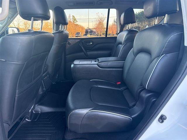 Infiniti QX80 LUXE 2021