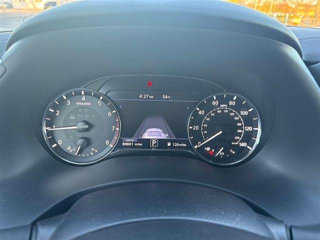 Infiniti QX80 LUXE 2021