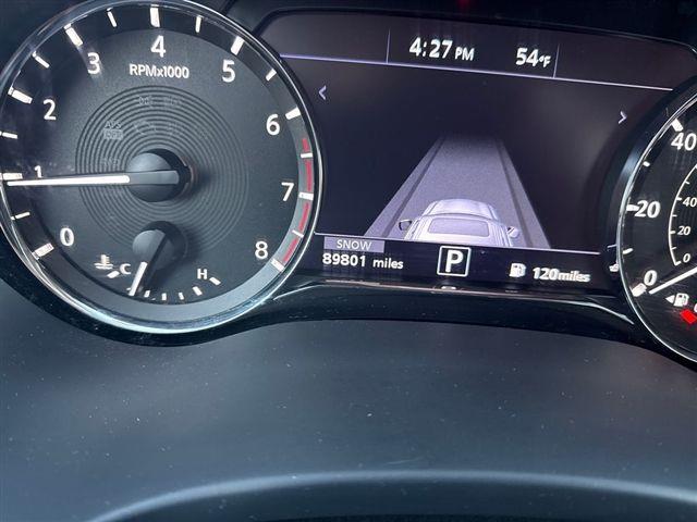 Infiniti QX80 LUXE 2021