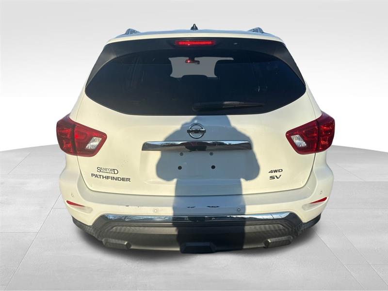 Nissan Pathfinder SV 4WD 2017