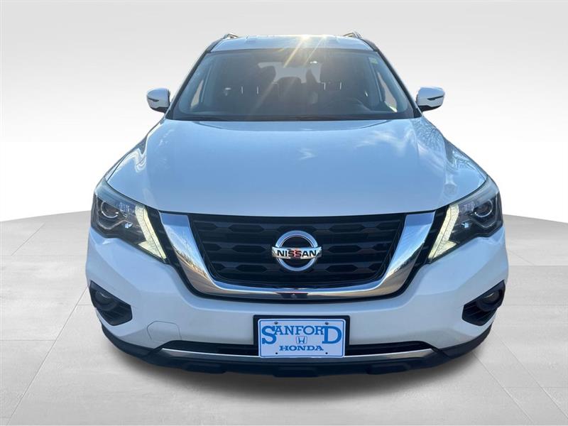 Nissan Pathfinder SV 4WD 2017