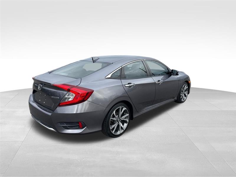 Honda Civic Touring Sedan CVT 2021