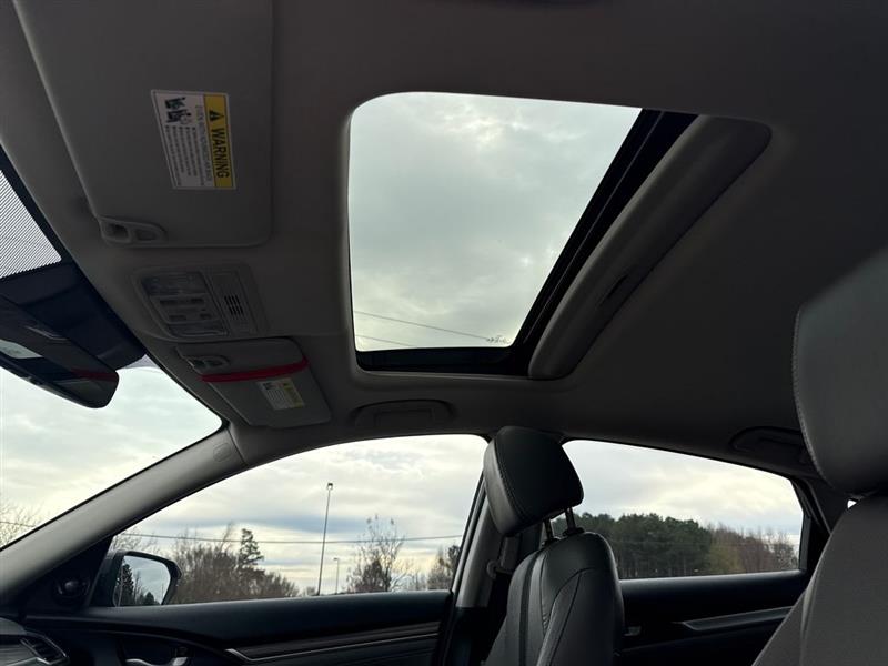 Honda Civic Touring Sedan CVT 2021