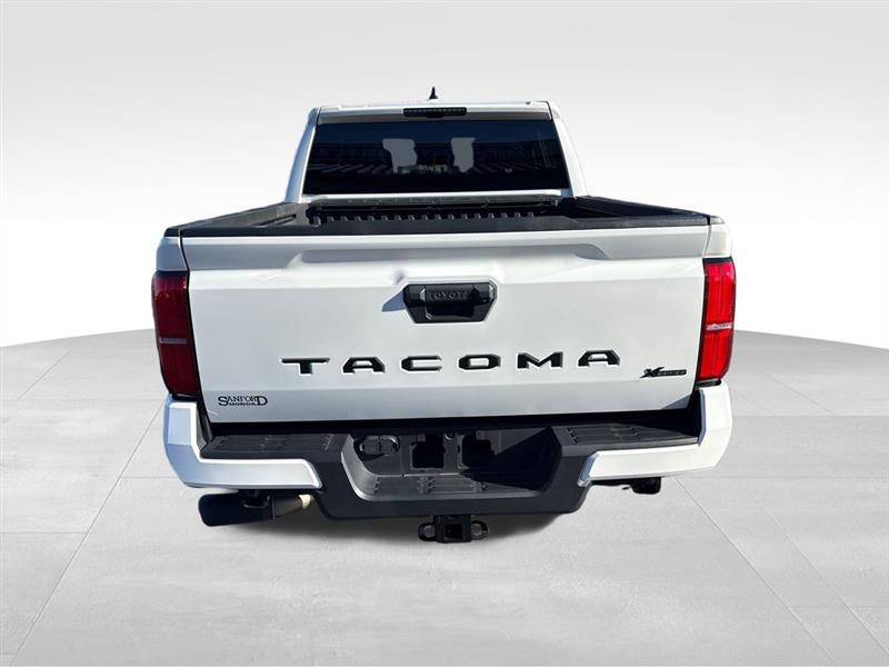 Toyota Tacoma TRD Sport Double Cab 2WD 2024