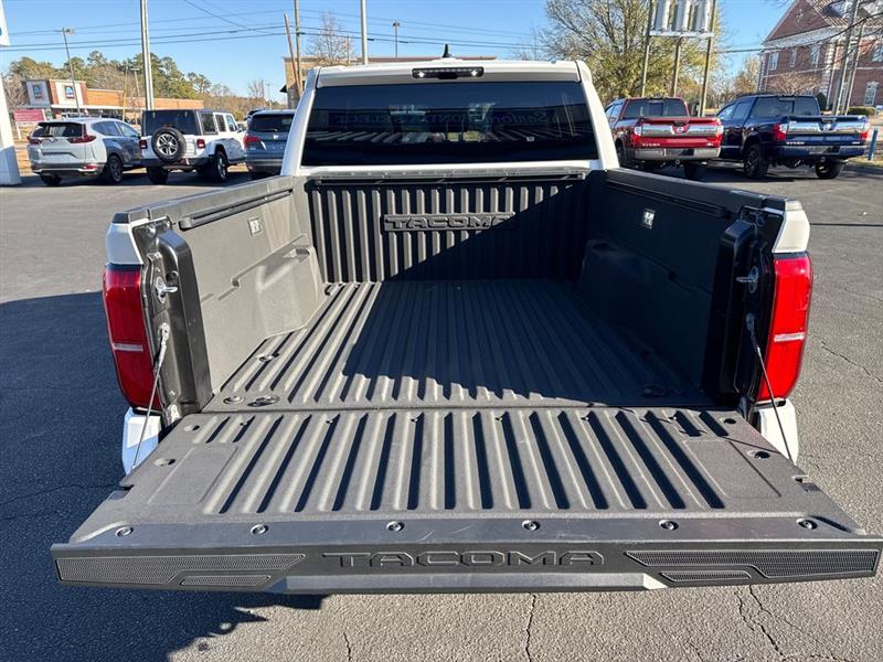 Toyota Tacoma TRD Sport Double Cab 2WD 2024