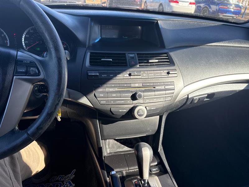 Honda Accord EX-L V-6 Sedan AT 2009