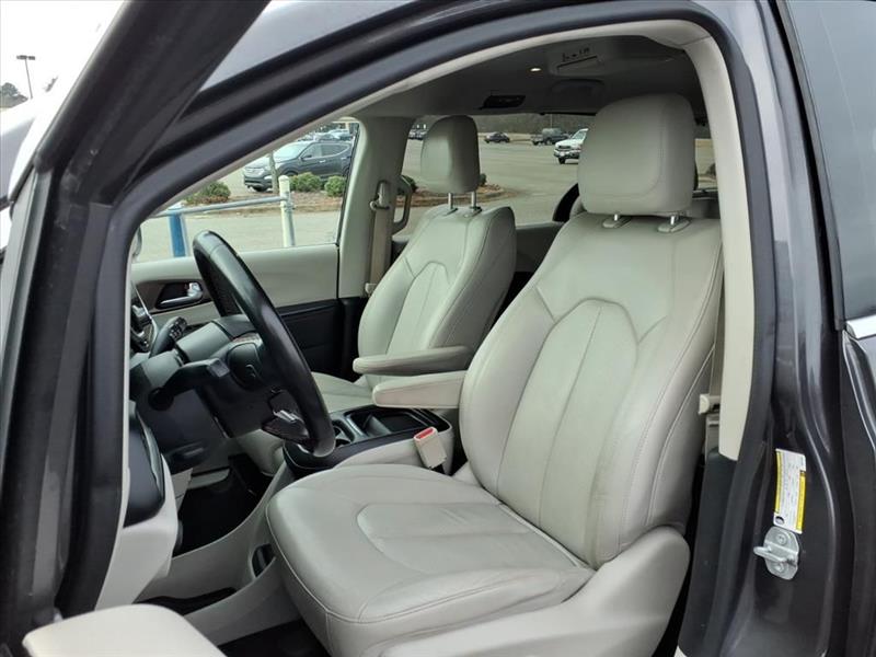 Chrysler Pacifica Touring-L 2019