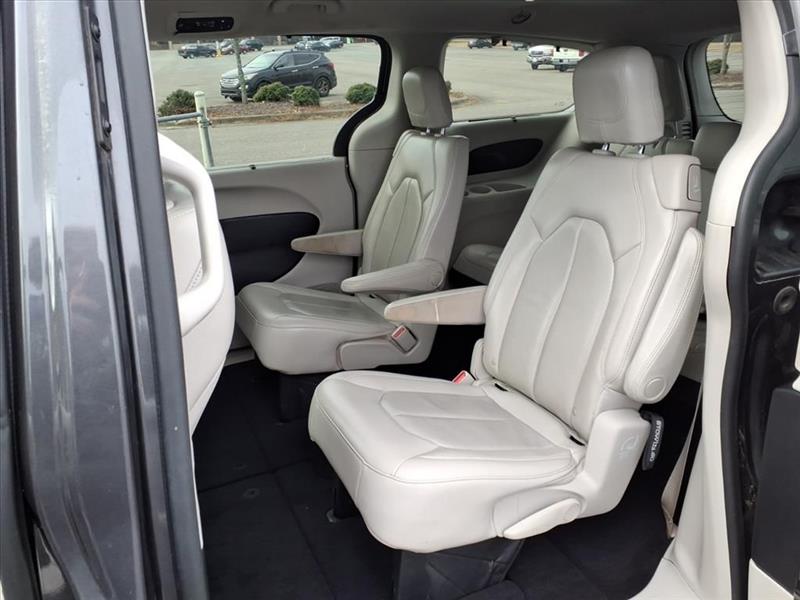 Chrysler Pacifica Touring-L 2019