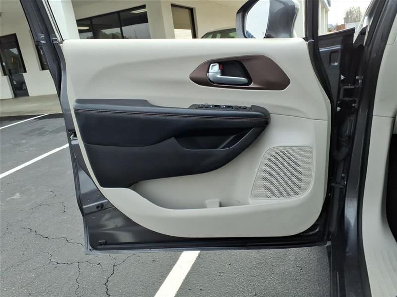 Chrysler Pacifica Touring-L 2019