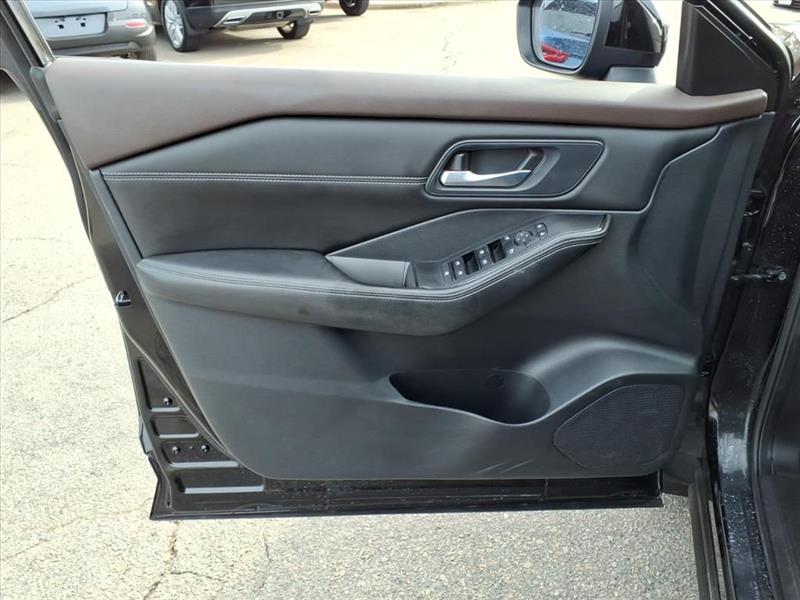 Nissan Rogue SV AWD 2022