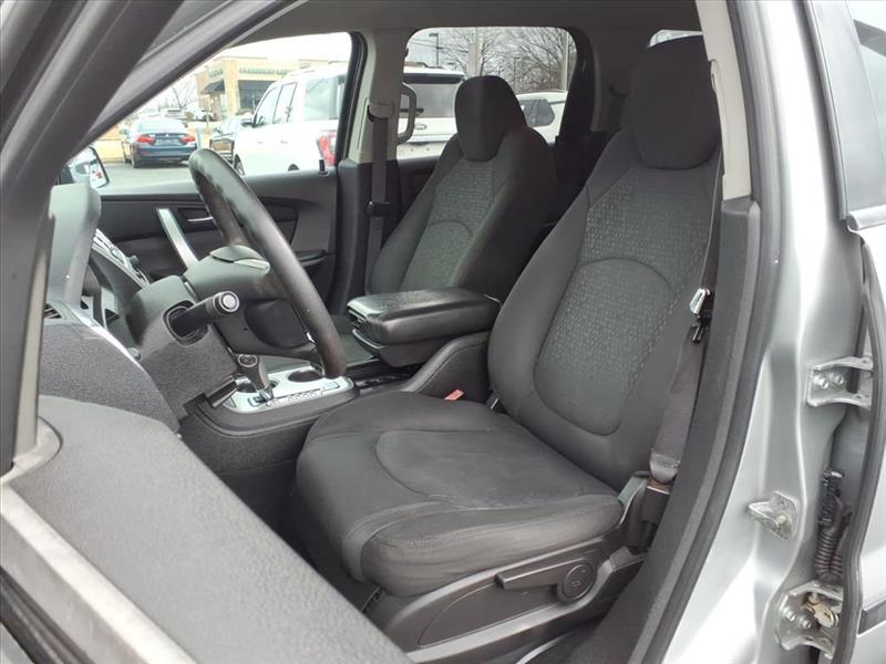 GMC Acadia SLE-1 FWD 2011