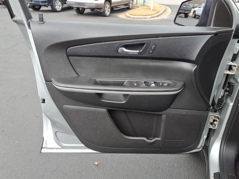 GMC Acadia SLE-1 FWD 2011