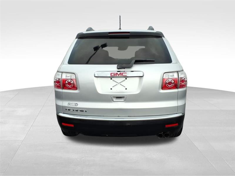 GMC Acadia SLE-1 FWD 2011